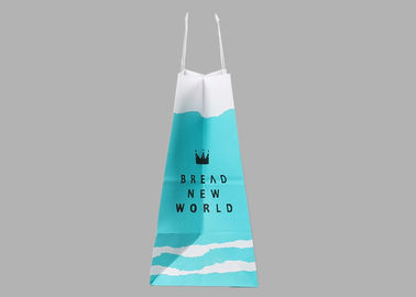 Bolsas de compras de papel kraft branco personalizadas com alças Bolsas de compras de papel leve Bolsas de presente de papel ecológico Bolsas de presente de papel com revestimento UV