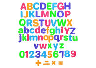 Ímãs educacionais magnéticos da espuma dos alfabetos e dos números de Decoretive com símbolos da matemática
